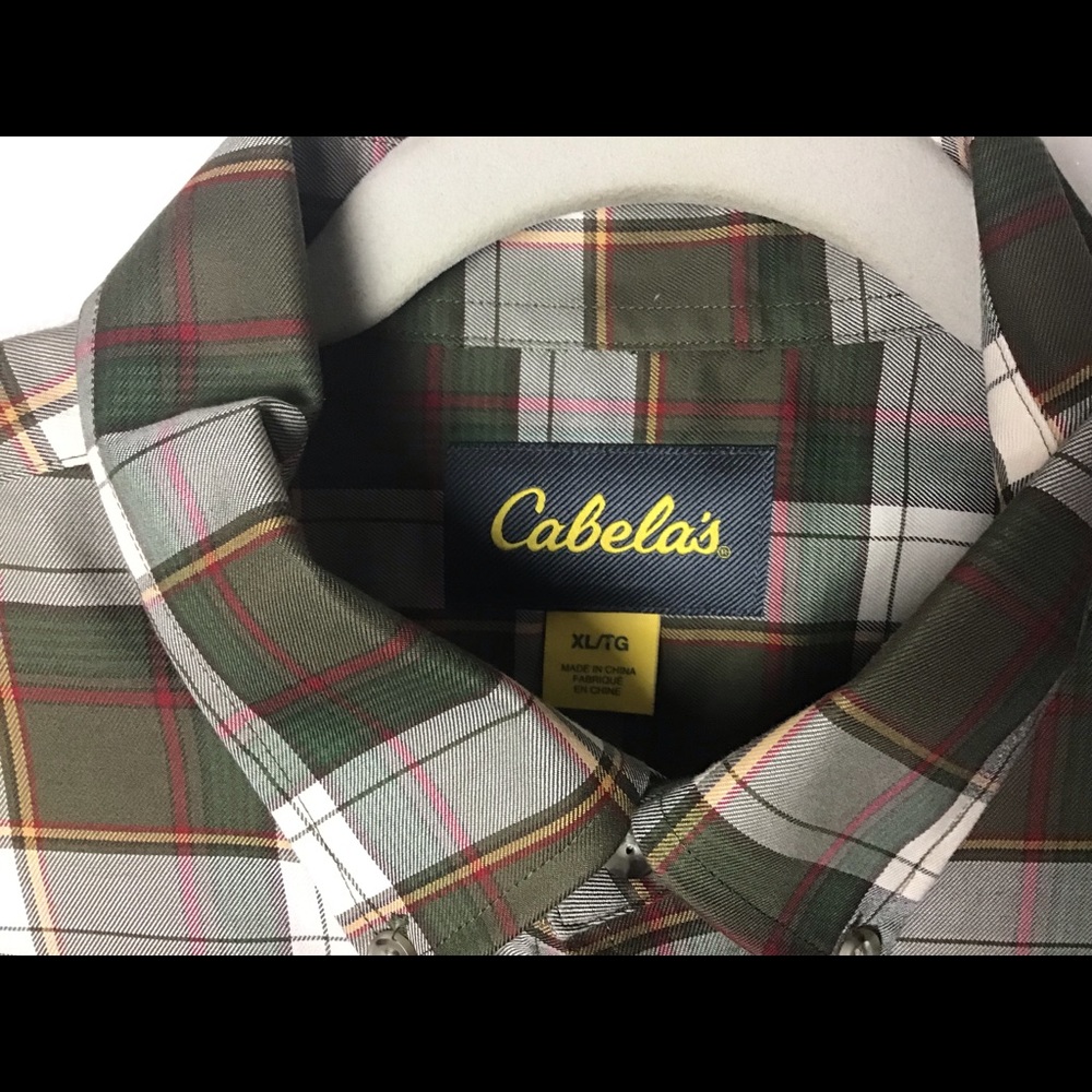 Cabela’s green plaid long sleeve button down shirt with pocket. XL - Picture 2 of 3